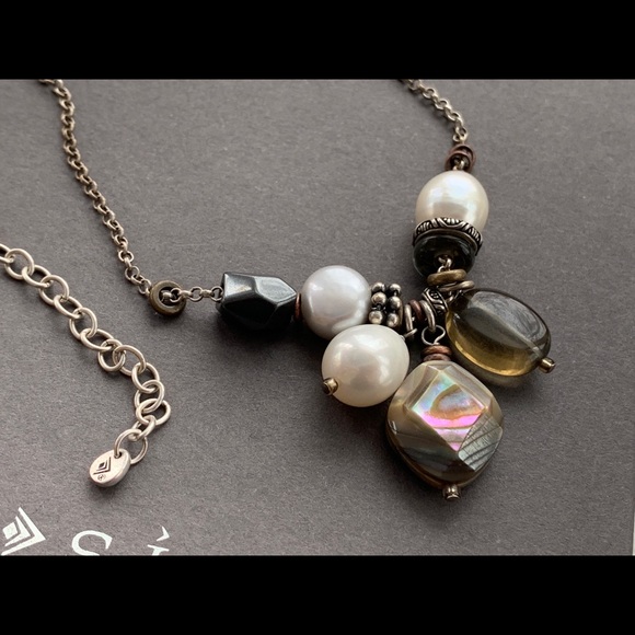 Retired SILPADA Sterling Silver, freshwater Pearl Mother of Pearl charm Necklace - Picture 3 of 4